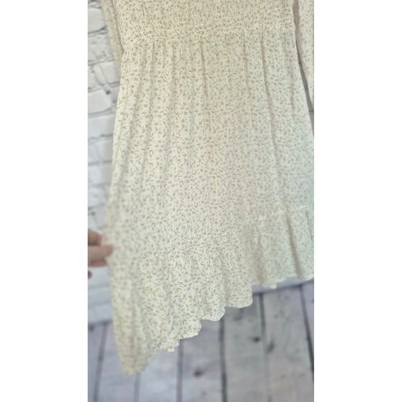 Cottage Core Charm Ditzy Floral Smocked Bodice Tiered Ruffle Hem Dress Cream M - Picture 4 of 5